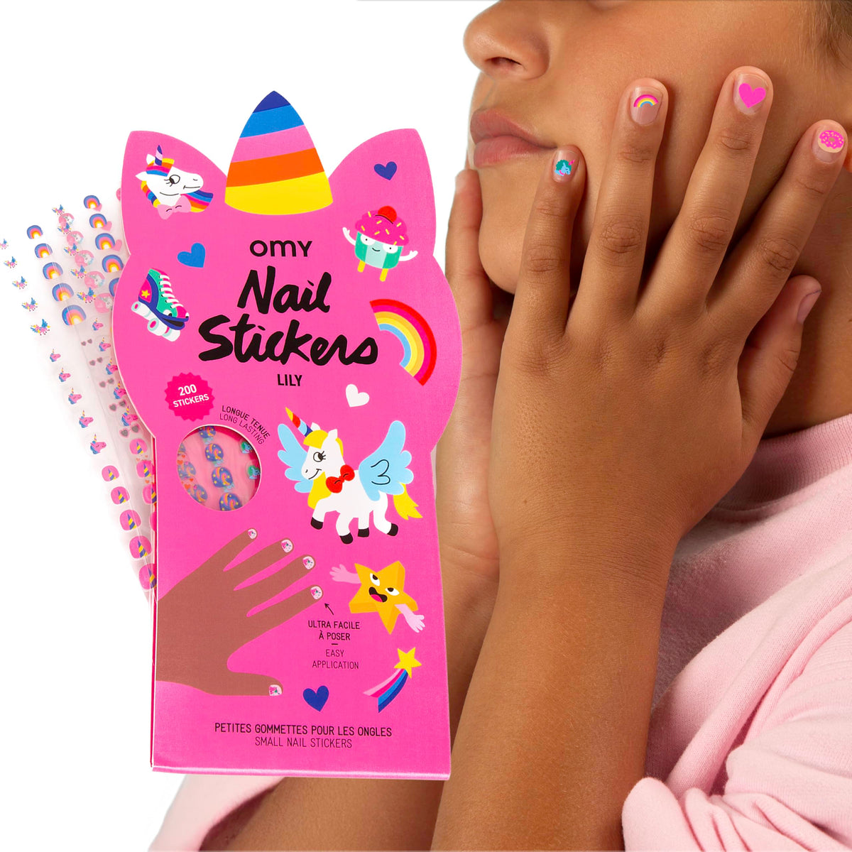 Omy front packaging showing 200 stickers and colorful unicorns for easy gifting