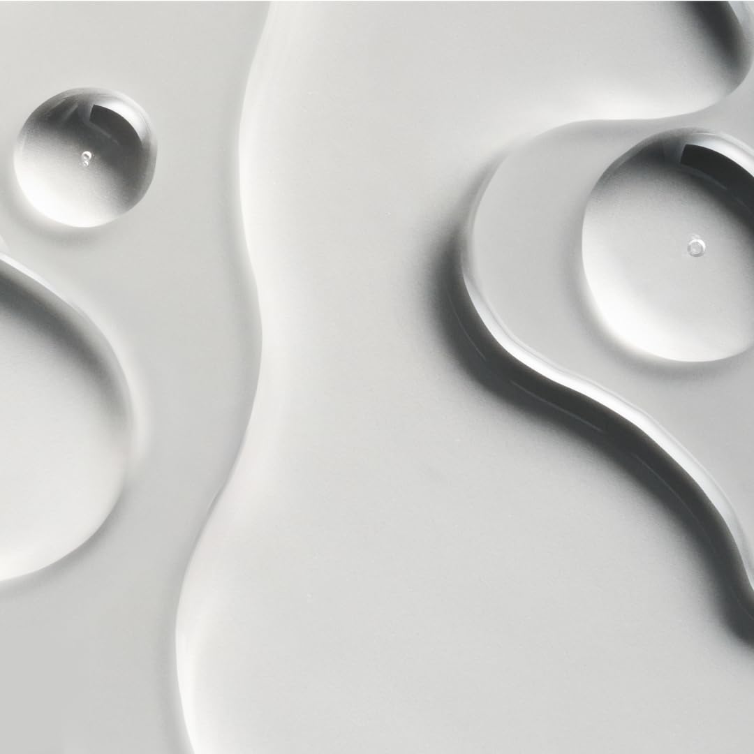 oneskin applicator releasing droplet for precise scalp targeting and reduced waste benefit