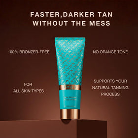 Onyx lotion texture on hand showing quick-absorbing hydration benefit