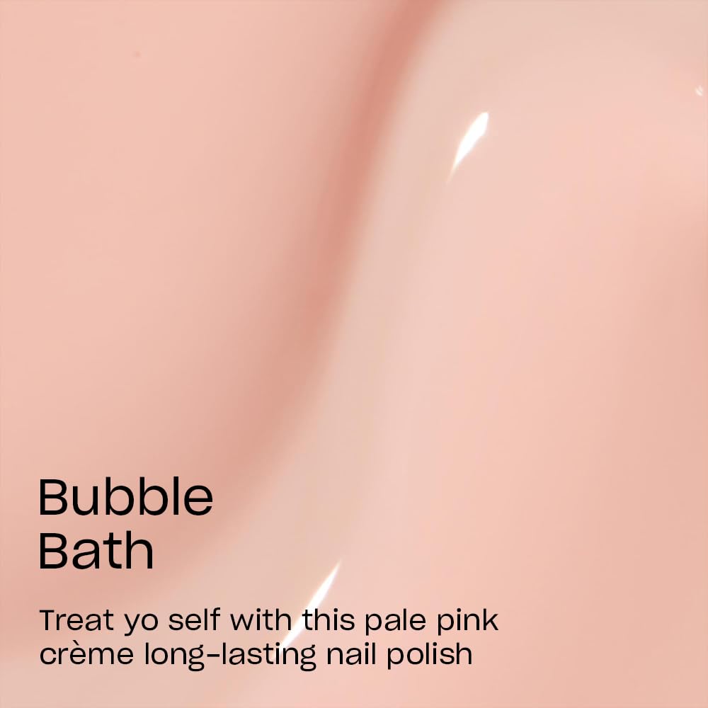 OPI Bubble Bath close-up of cap and label highlighting brand quality and easy grip
