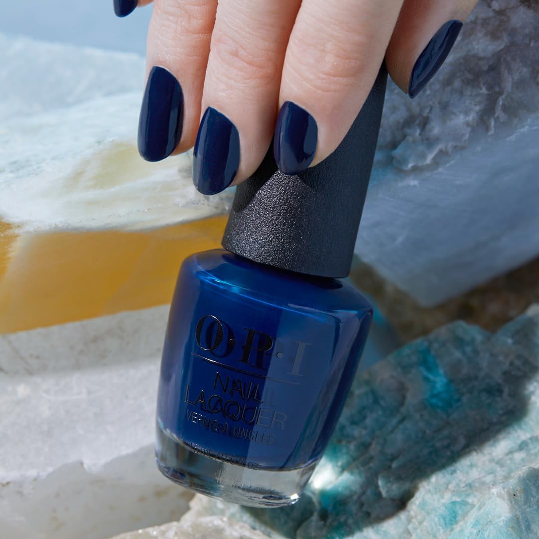 Glossy texture reflection of midnight mantra emphasizing high-shine crème finish