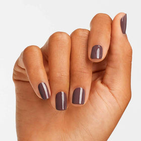 OPI lacquer texture close-up showing high-shine crème finish and chip resistance