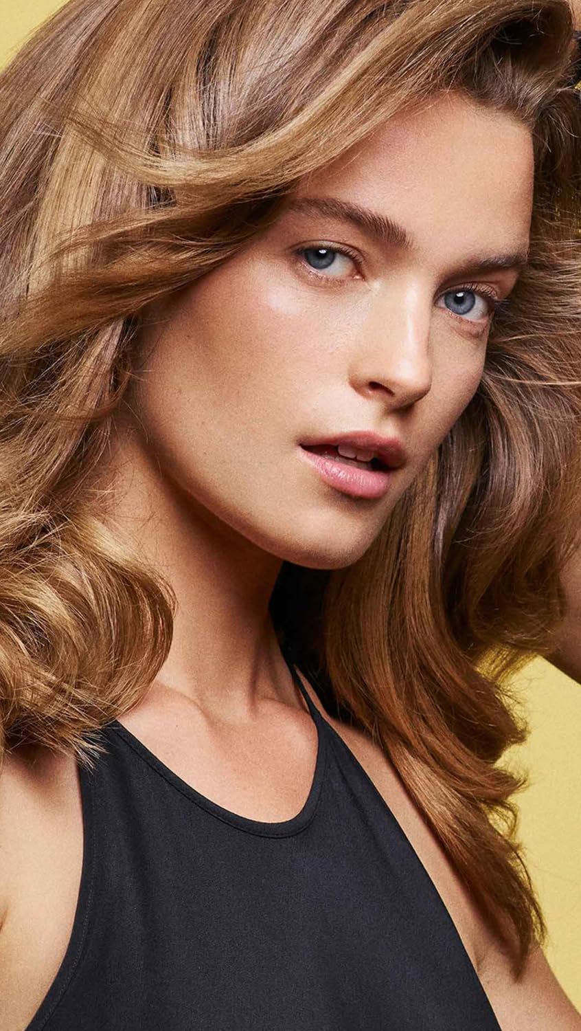 Oribe product label highlighting hyaluronic complex and plant proteins