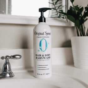 Original Sprout product texture pouring to show mild lather and easy-rinse benefit