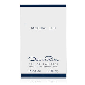 Oscar de la Renta bottle close-up of label and atomizer highlighting easy application