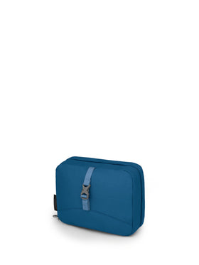 Osprey Daylite zipper and web loop detail highlighting secure hanging benefit