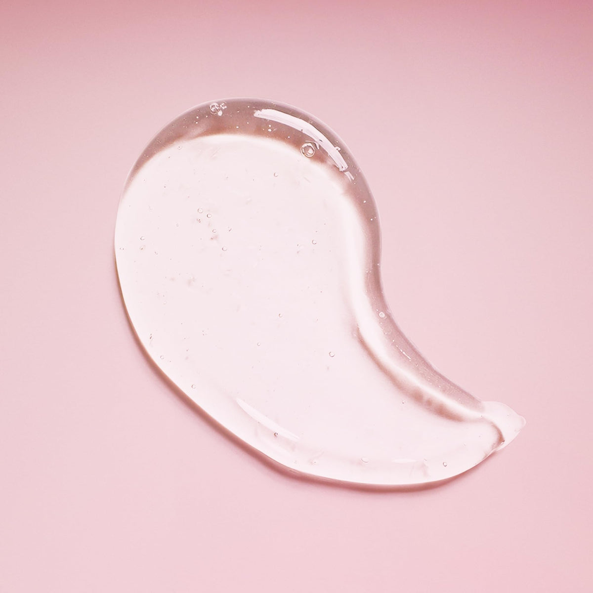 Ouidad gel application on damp curls demonstrating improved definition