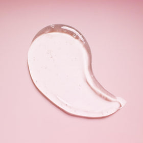 Ouidad gel application on damp curls demonstrating improved definition