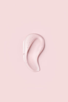 Ouidad gel texture close-up highlighting smooth, lightweight consistency
