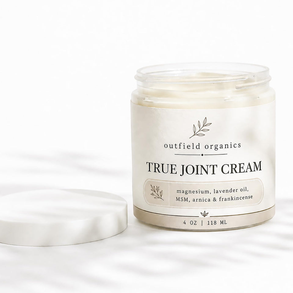Outfield Organics front jar showing packaging and 4 oz size benefit