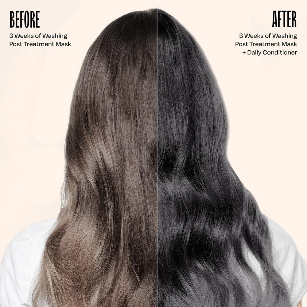 oVertone close-up of conditioner texture demonstrating smooth application and hydration