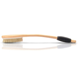 OWIIZI close-up of sterilized natural bristles for effective exfoliation