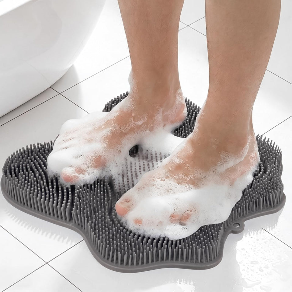 ozner front mat view showing overall shape and easy-to-clean design