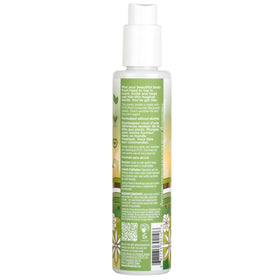 Pacifica Tahitian Gardenia used at outdoor picnic for travel-friendly fragrance