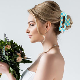 Paderison model wearing a clip outdoors demonstrating trendy Y2K aesthetic and outfit lift