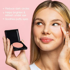 Palladio applying under eye with brush demonstrating easy blendability