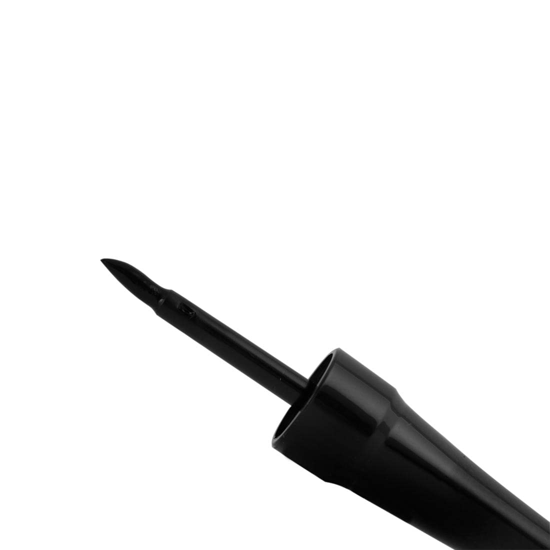 Palladio easy-grip wand detail demonstrating comfortable hold for steady application