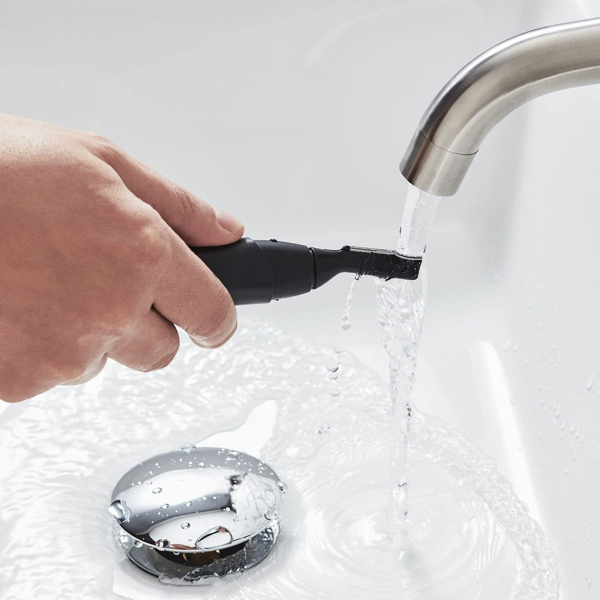 Panasonic detailer trimming upper lip hair for smooth finish