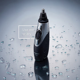 Panasonic ER430K mirrored cap detail helping locate stray hairs quickly and accurately
