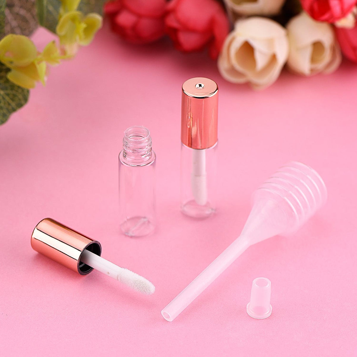 Pangda in use filling gloss using pipette showing tidy transfer and accuracy