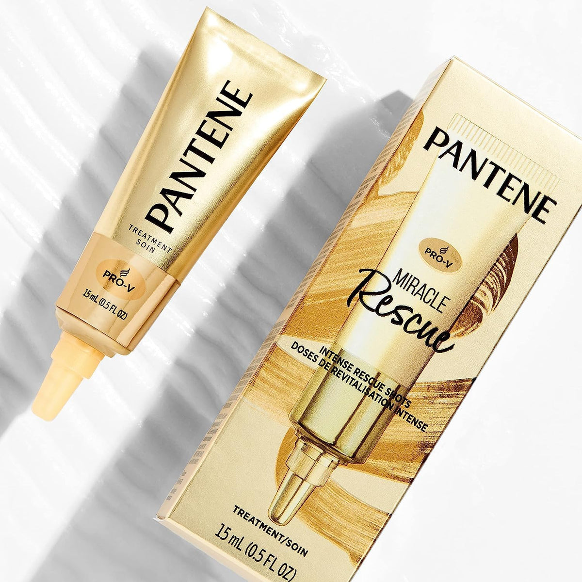 Pantene shampoo lather texture demonstrating gentle cleansing and lift