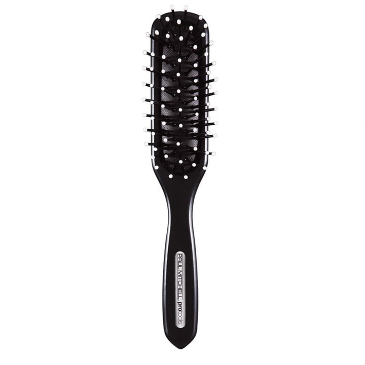 Paul Mitchell 413 front view showing paddle for smooth styling