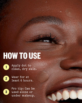 PEACE OUT demonstration applying dot to clean dry blemish for correct use