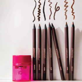 PERSONA with lip pencil demonstrating compatibility and precise lip lining benefit