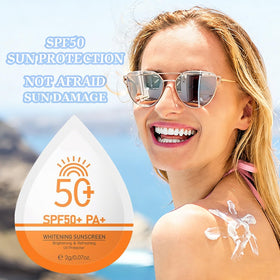 Phanund single sunscreen packet close-up highlighting hygienic single-use and easy tear