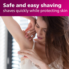 Philips SatinShave close-up of hypoallergenic foil reducing skin irritation and nicks