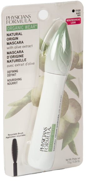 Physicians Formula lifestyle model wearing mascara for gentle everyday enhancement