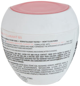 POND'S cream texture close-up displaying smooth finish and hydrating benefit
