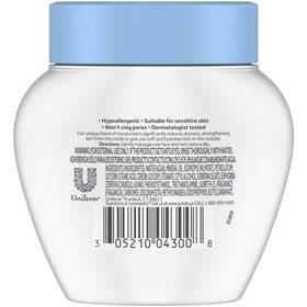 POND’S open jar cream texture illustrating rich emollient hydration