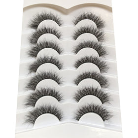 Pooplunch close-up of ultra-fine fibers highlighting soft texture benefit