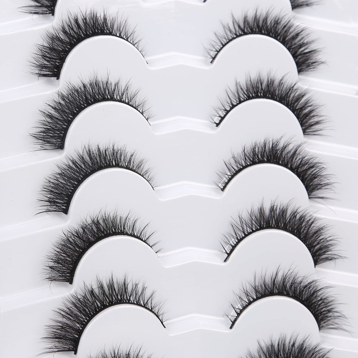 Pooplunch side profile of lash flare showing outer lift