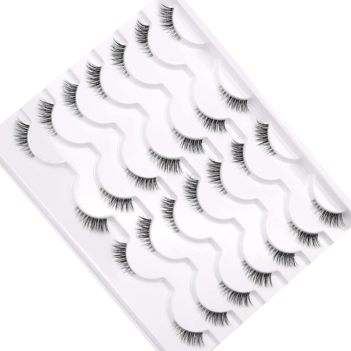 Pooplunch storage case with lashes kept safe for reuse