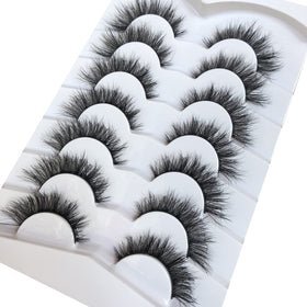 Pooplunch lashes worn for a natural daytime look adding subtle lift