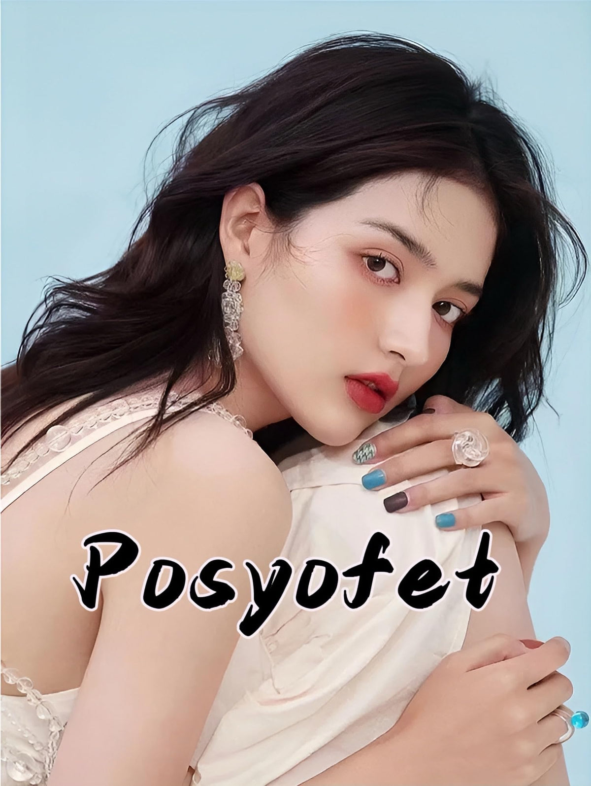 Posyofet styled in a dressy setting illustrating quick salon-style results