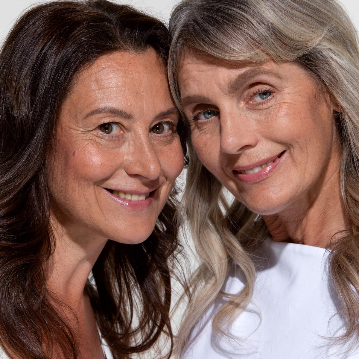 Prime Prometics lifestyle shot on mature woman for polished natural brows
