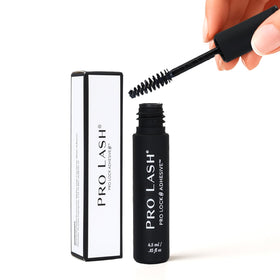 Pro Lash front packaging showing bottle and cap, clear branding and volume
