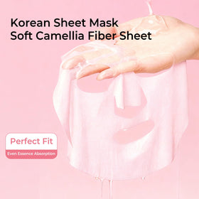 PROF.LING hands applying mask step to lock in moisture easily