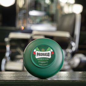 Proraso label and ingredients close-up conveying Italian quality benefit