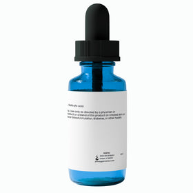 PURE ORIGINAL INGREDIENTS texture pooled on surface showing lightweight liquid consistency
