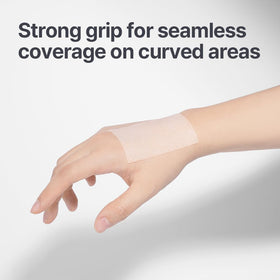 Pyunkang YUL pad applying toner to face demonstrating even product distribution and no dripping