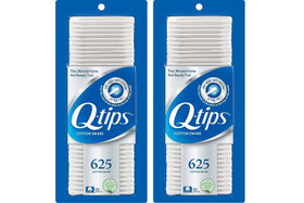 Q-tips front packaging showing twin 625-count value, brand convenience