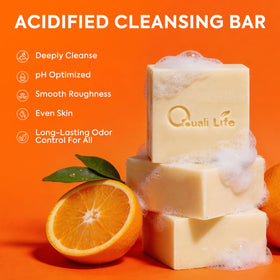 QualiLife bar texture close-up showing gentle exfoliating sheen