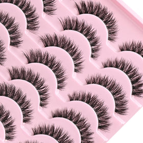QUNETY lashes beside a ruler illustrating 8–14mm length scale