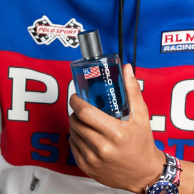 RALPH LAUREN FRAGRANCES atomizer close-up showing precise mist delivery