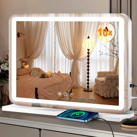Ratsamee front view of mirror showing full LED ring and large reflective surface for accurate makeup