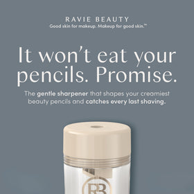 Ravie Beauty German steel blade close-up for smooth sharpening